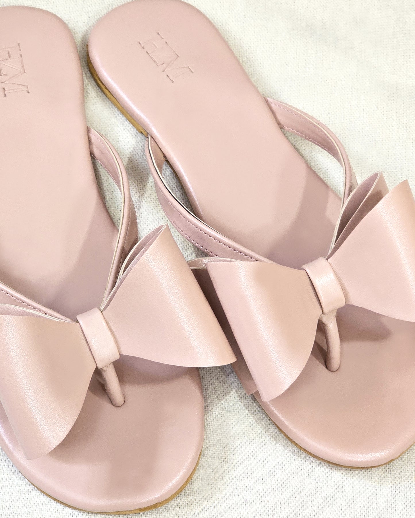 The Double Bows, Flat Footwear